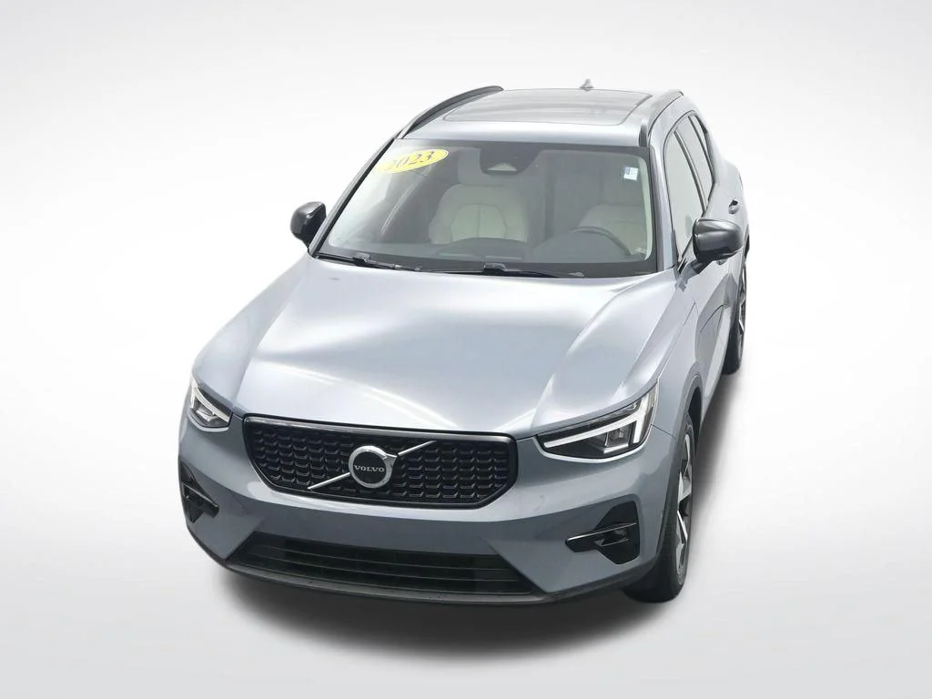 Certified Used 2023 Blue Volvo Ultimate image 30