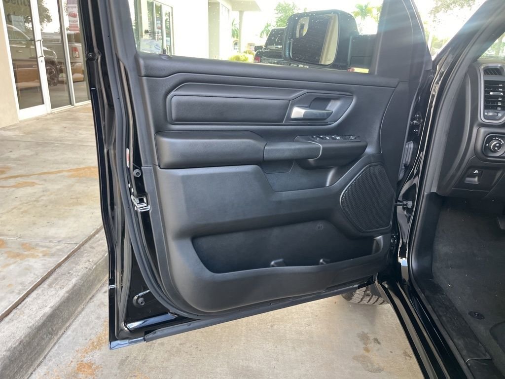 2023 RAM Ram 1500 Pickup Tradesman - Photo 25