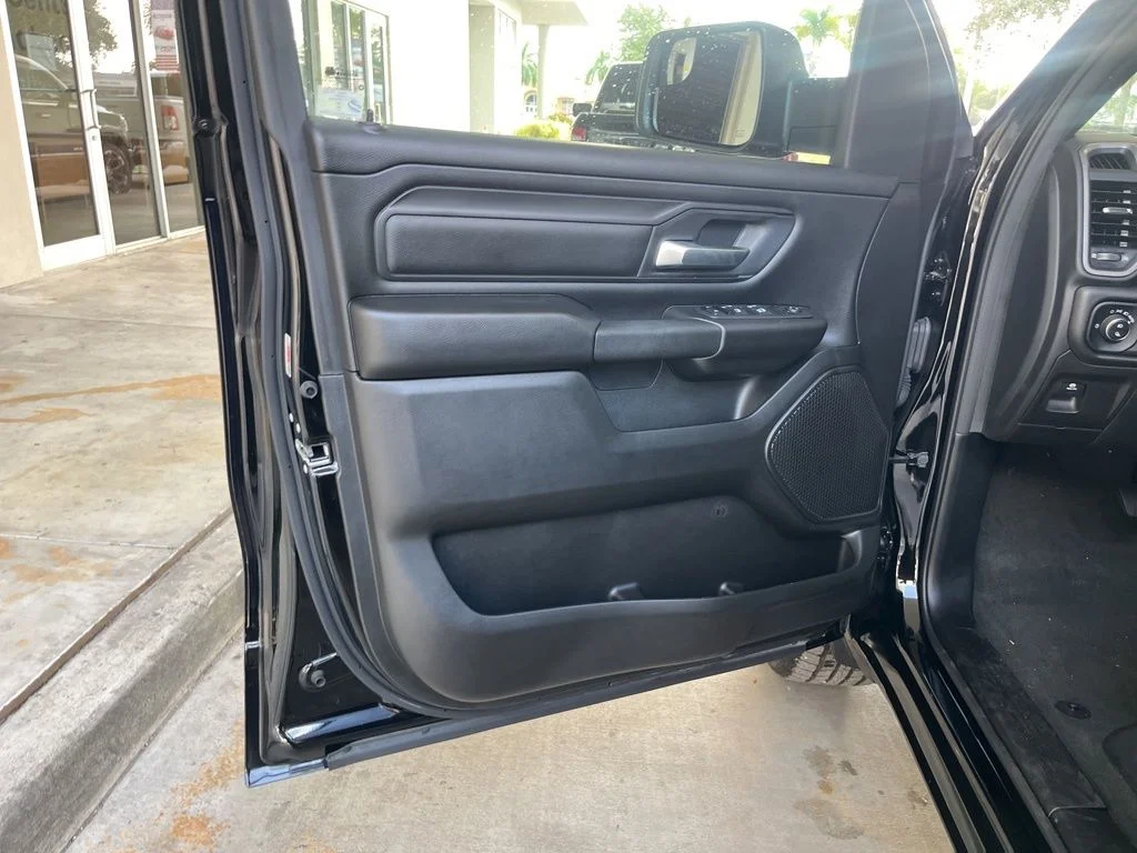 2023 RAM Ram 1500 Pickup Tradesman - Photo 25
