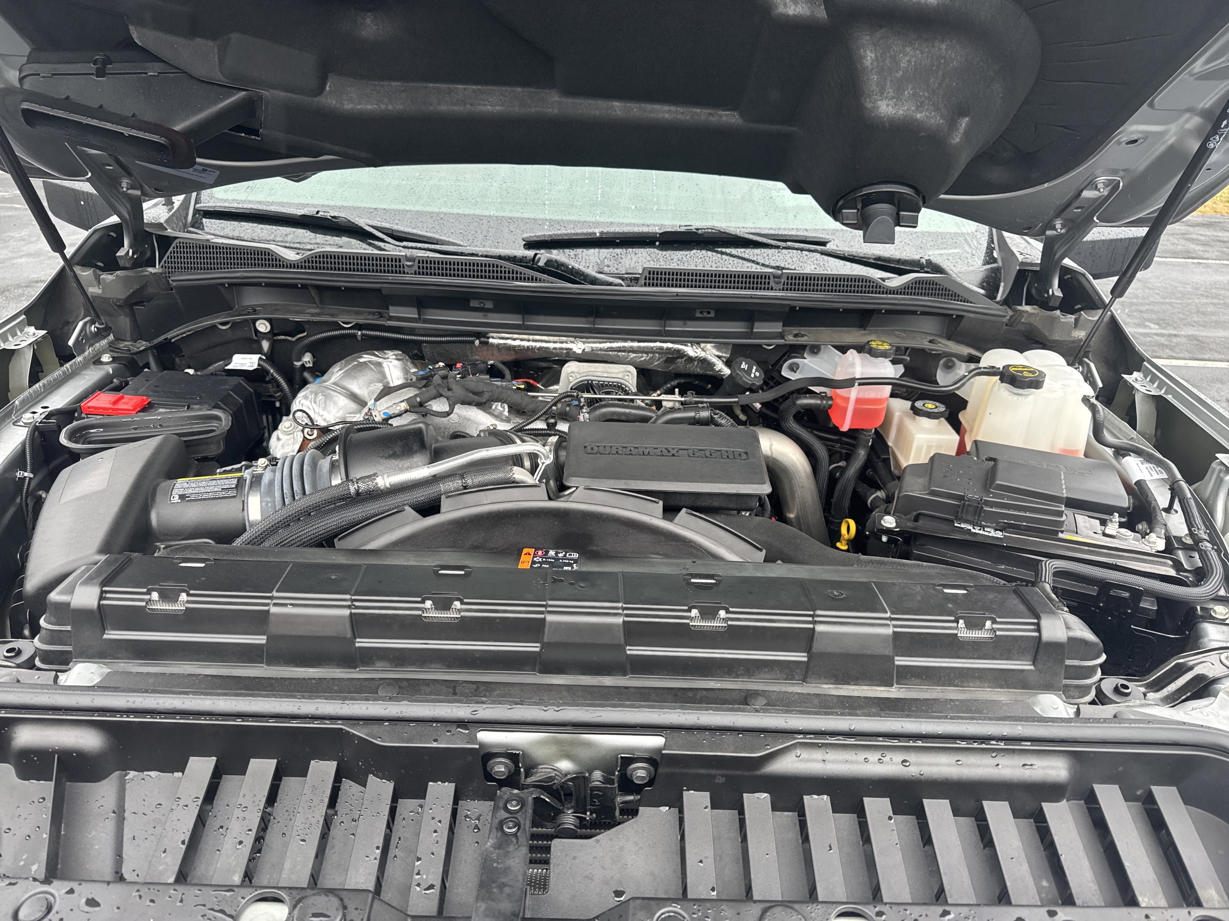 Used 2025 Sterling Metallic GMC Denali Ultimate image 41