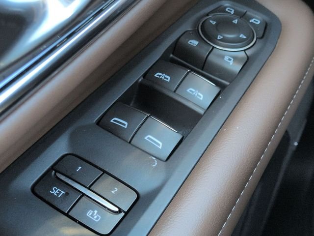Used 2023 Blue Chevrolet High Country image 21