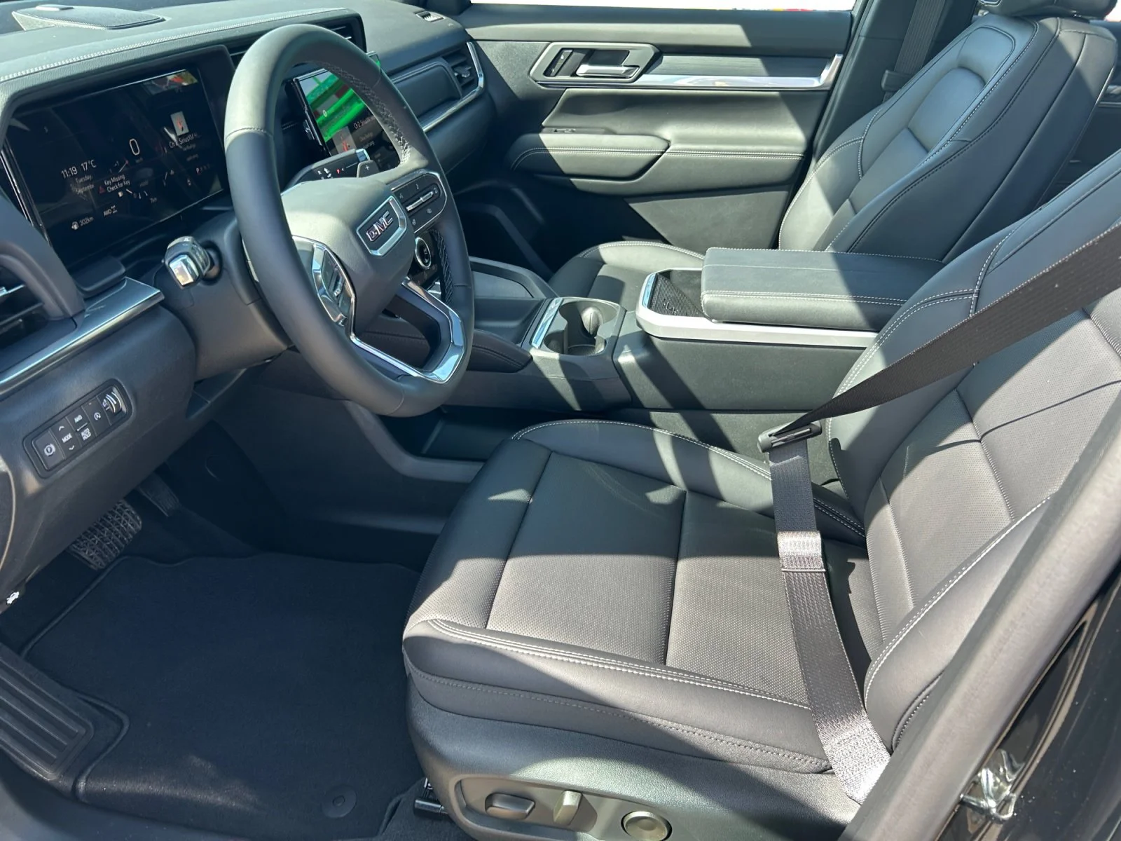 New 2027 Ebony Twilight Metallic GMC AWD Elevation image 14