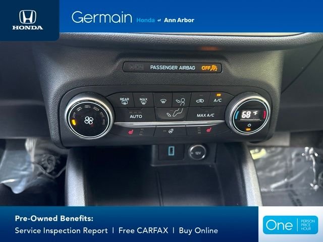 Used 2020 Green Metallic Ford SEL image 29