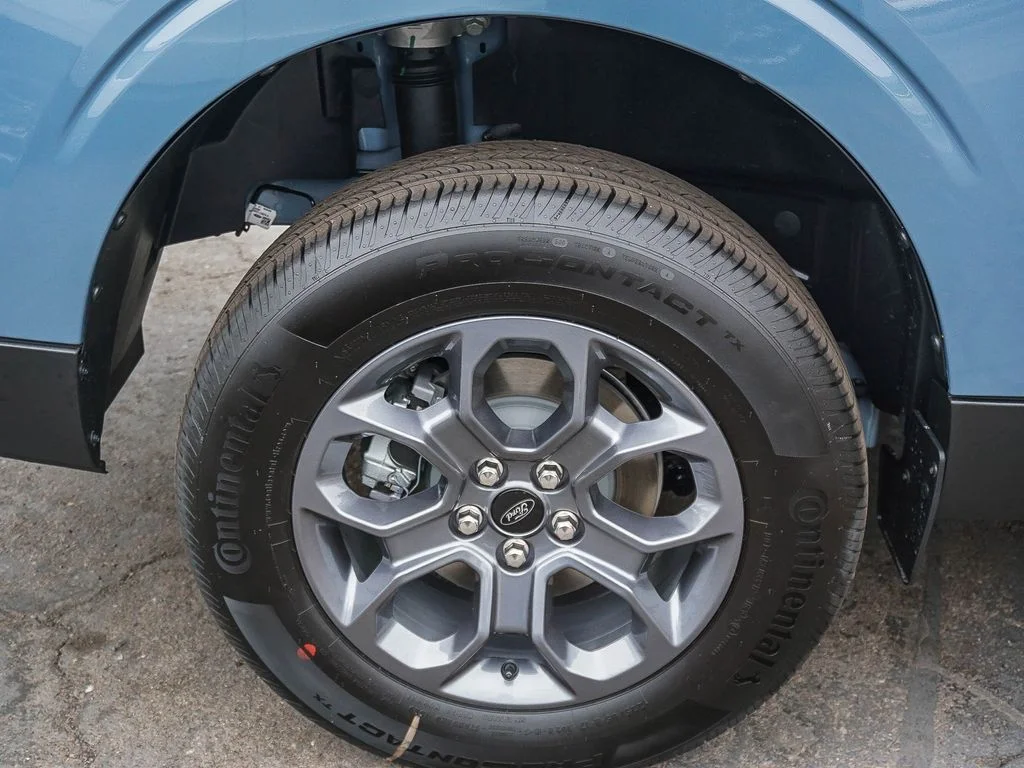 New 2026 Gray Ford XLT image 8