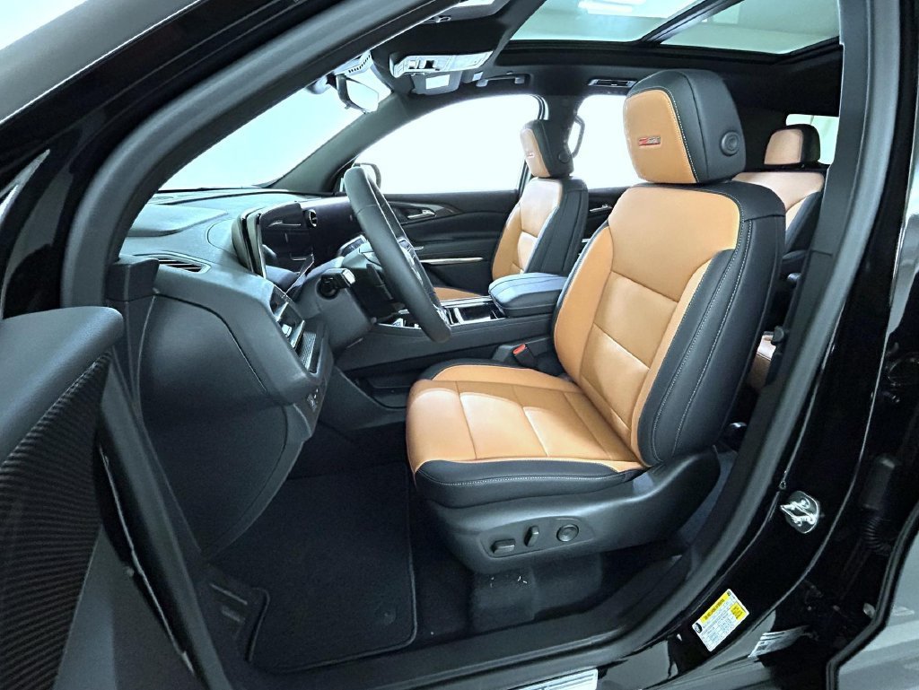 2027 Chevrolet Traverse Z71 - Photo 10