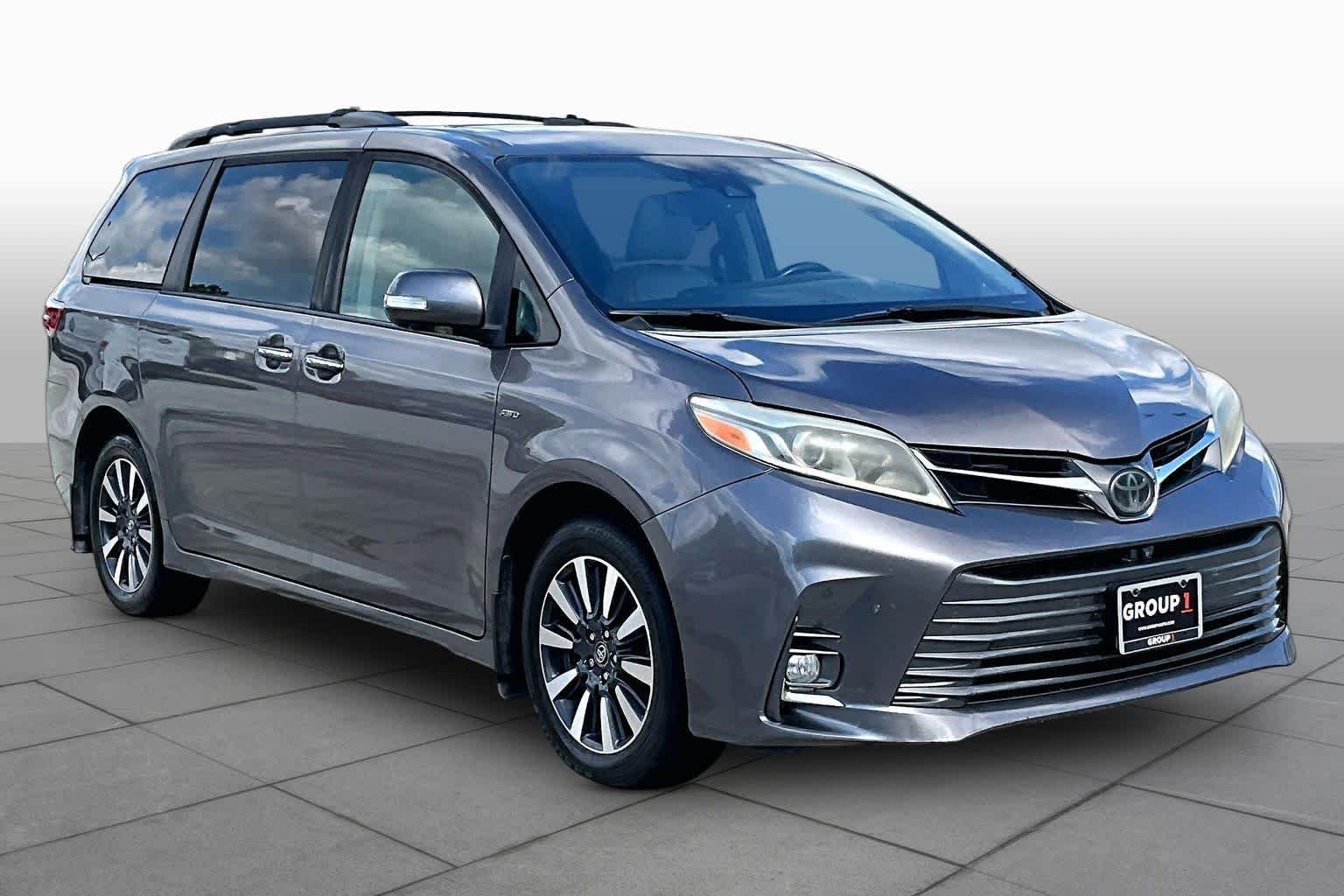 Used 2019 Predawn Gray Mica Toyota Limited Premium image 2