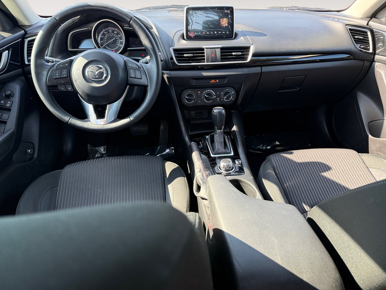 Used 2015 Snowflake White Pearl Mazda i Touring image 15