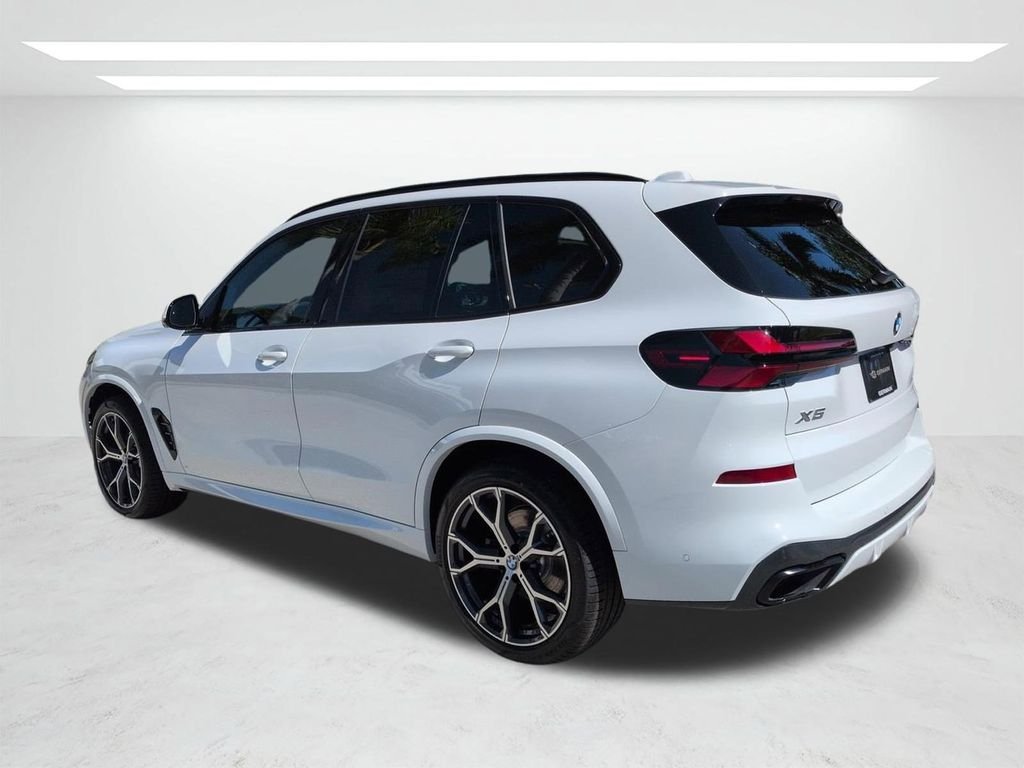 New 2026 Alpine White BMW xDrive40i image 6
