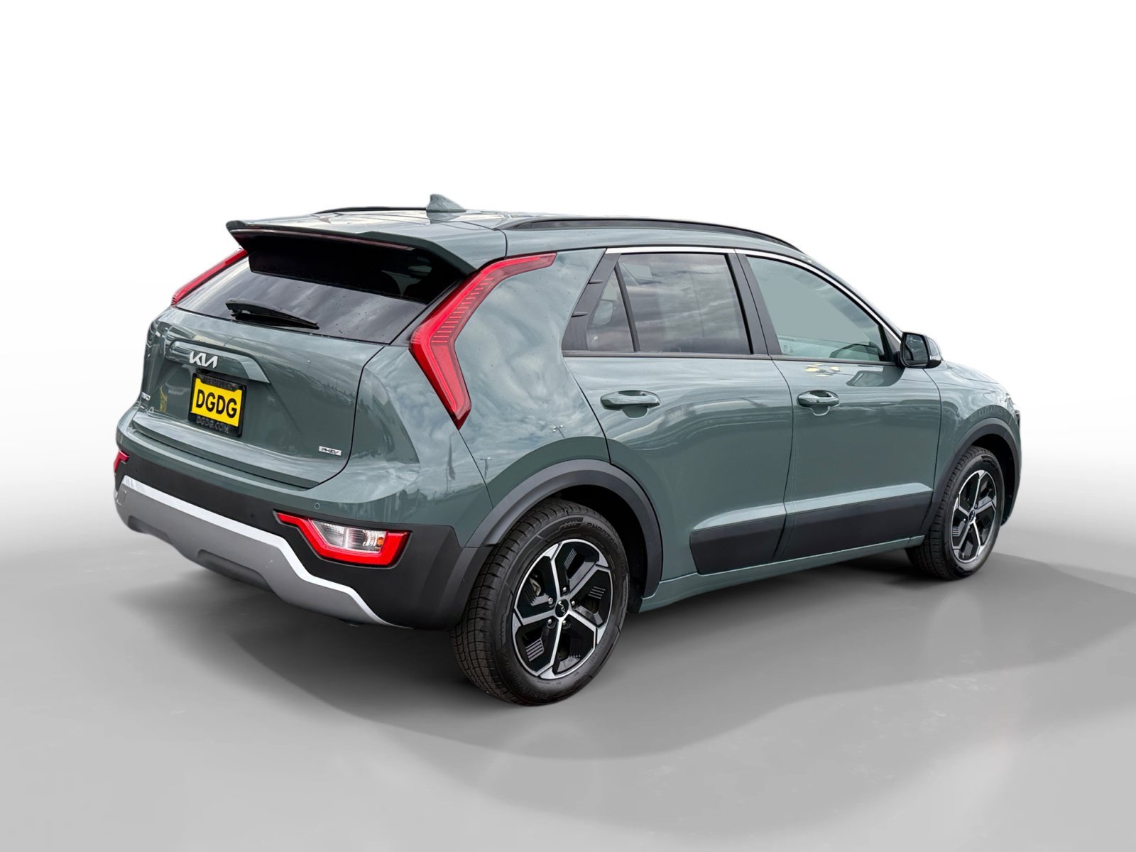 Used 2023 Green Kia EX image 5