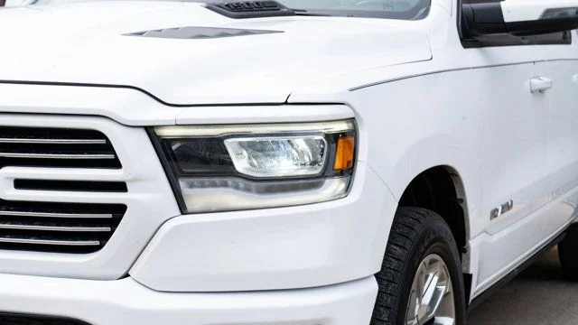 Used 2023 White Ram Laramie image 9