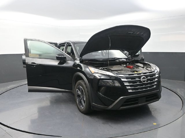 Used 2025 Black Nissan SV image 39