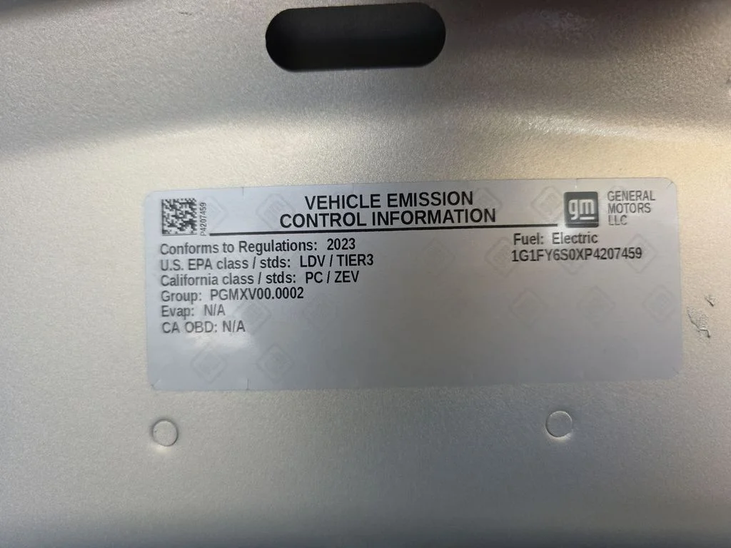 Used 2023 Silver Flare Metallic Chevrolet LT image 36