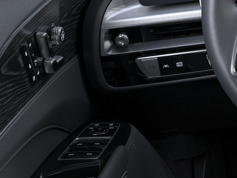 2025 Cadillac LYRIQ Luxury 2 - Photo 22