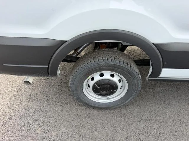 New 2026 Oxford White Ford Cargo Van image 29