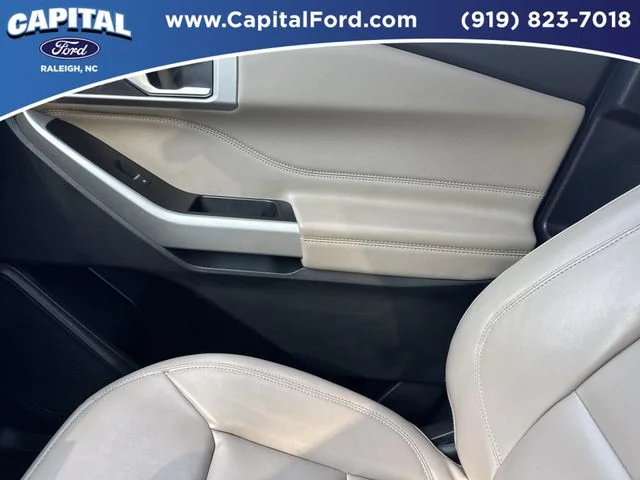 Used 2021 White Ford XLT image 28