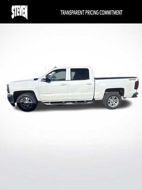 Used 2017 White Chevrolet LT image 3