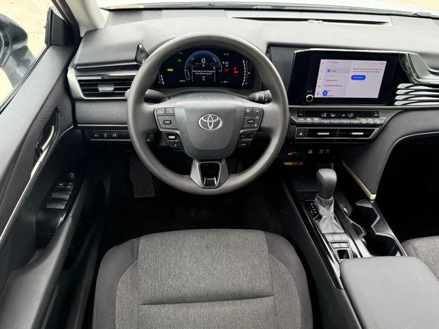 2025 Toyota Camry LE - Photo 53