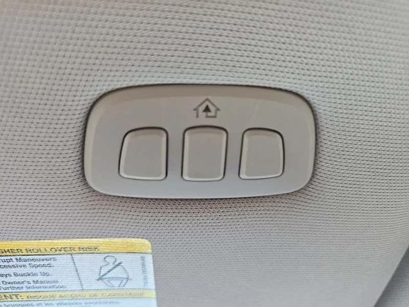 Used 2022 Blue Ford Limited image 21