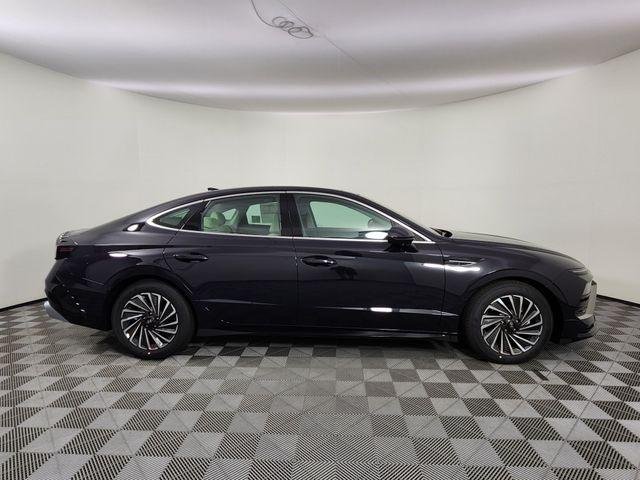 New 2026 Blue Hyundai SEL image 7