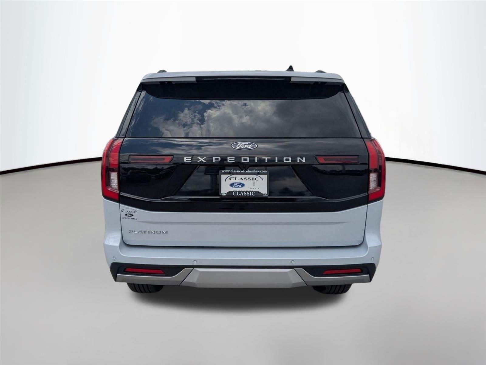 New 2026 Space Silver Metallic Ford Platinum® image 6
