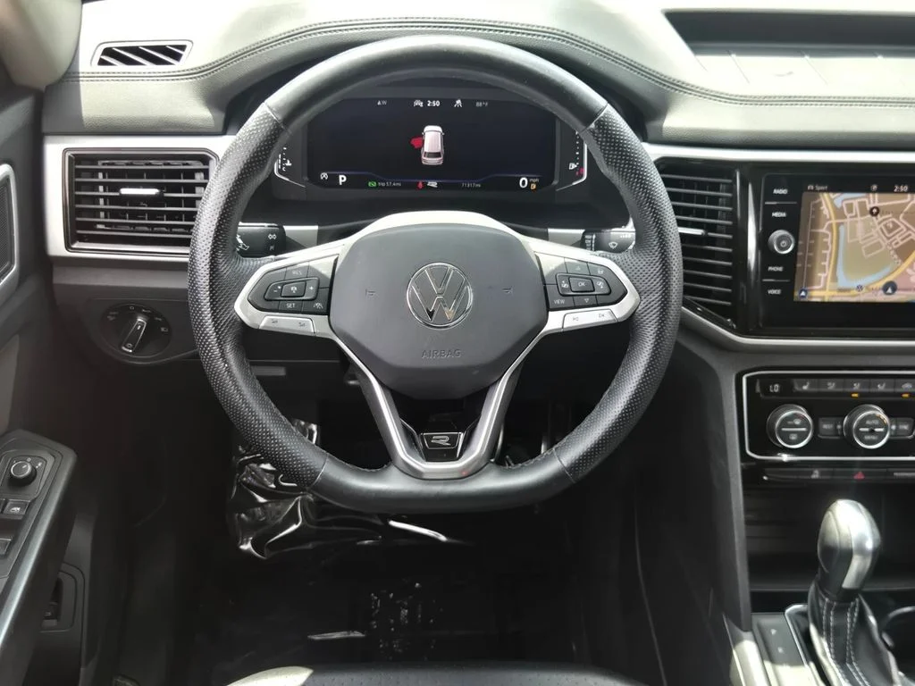 Used 2023 Black Volkswagen 3.6L V6 SEL R-Line image 13