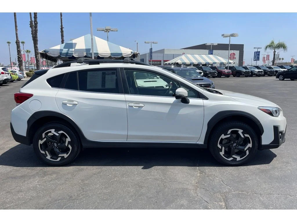 Used 2023 CRYSTAL WHITE PEARL Subaru Limited image 7