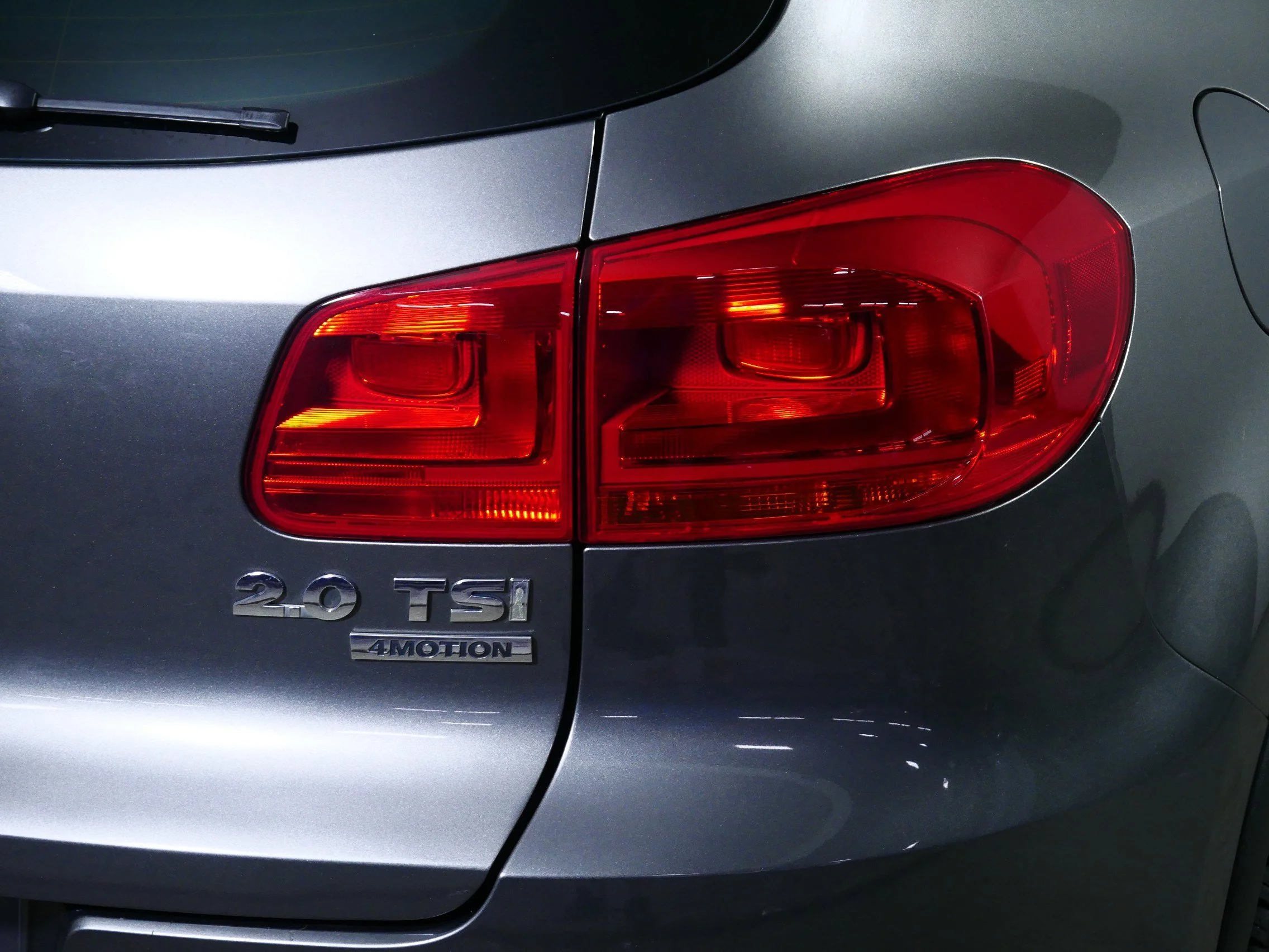 Used 2012 Pepper Gray Metallic Volkswagen S w/Sunroof image 17