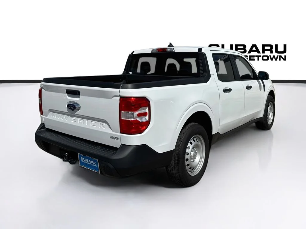 Used 2024 White Ford XL image 7