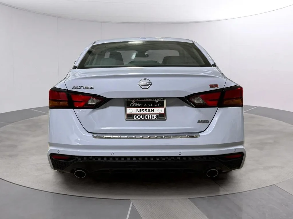 Certified Used 2023 Gray Sky Pearl Nissan 2.5 SR image 5