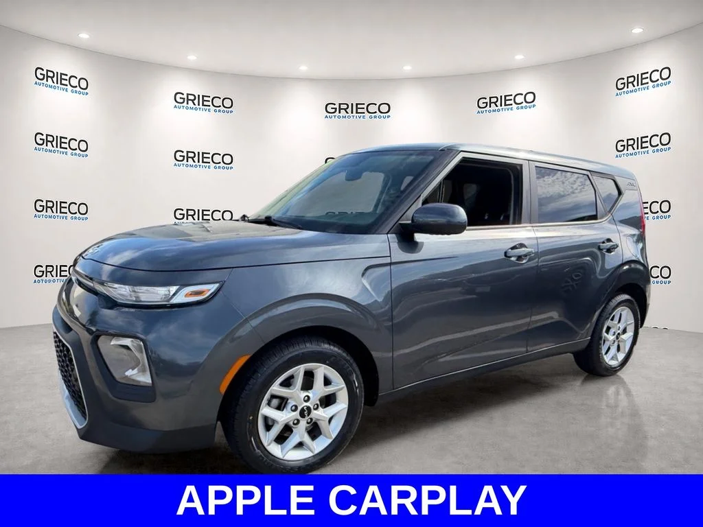 Used 2022 Gray Kia LX image 3