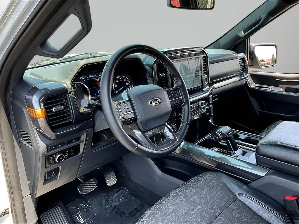 Certified Used 2023  Ford Tremor image 18