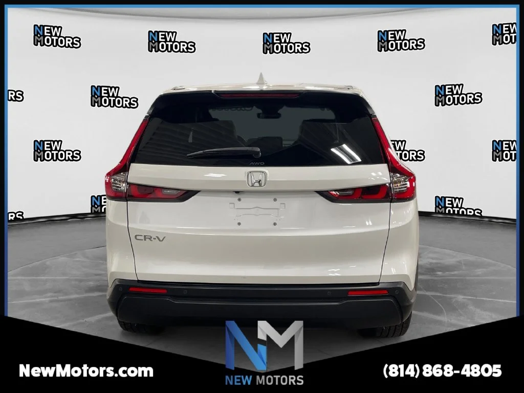Used 2023 White Honda EX-L image 4