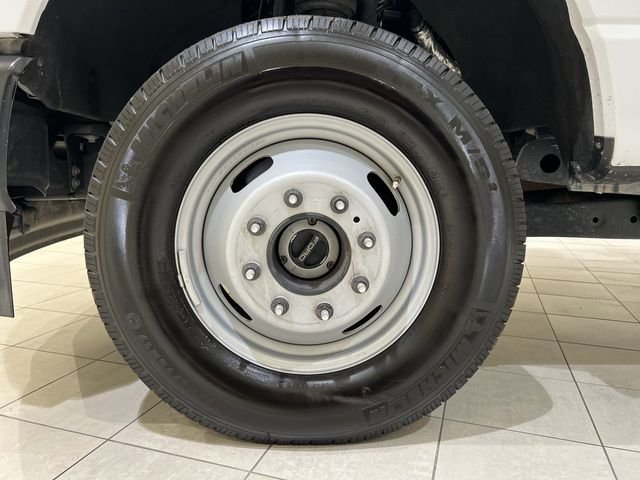 Used 2024 White Ford XL image 26