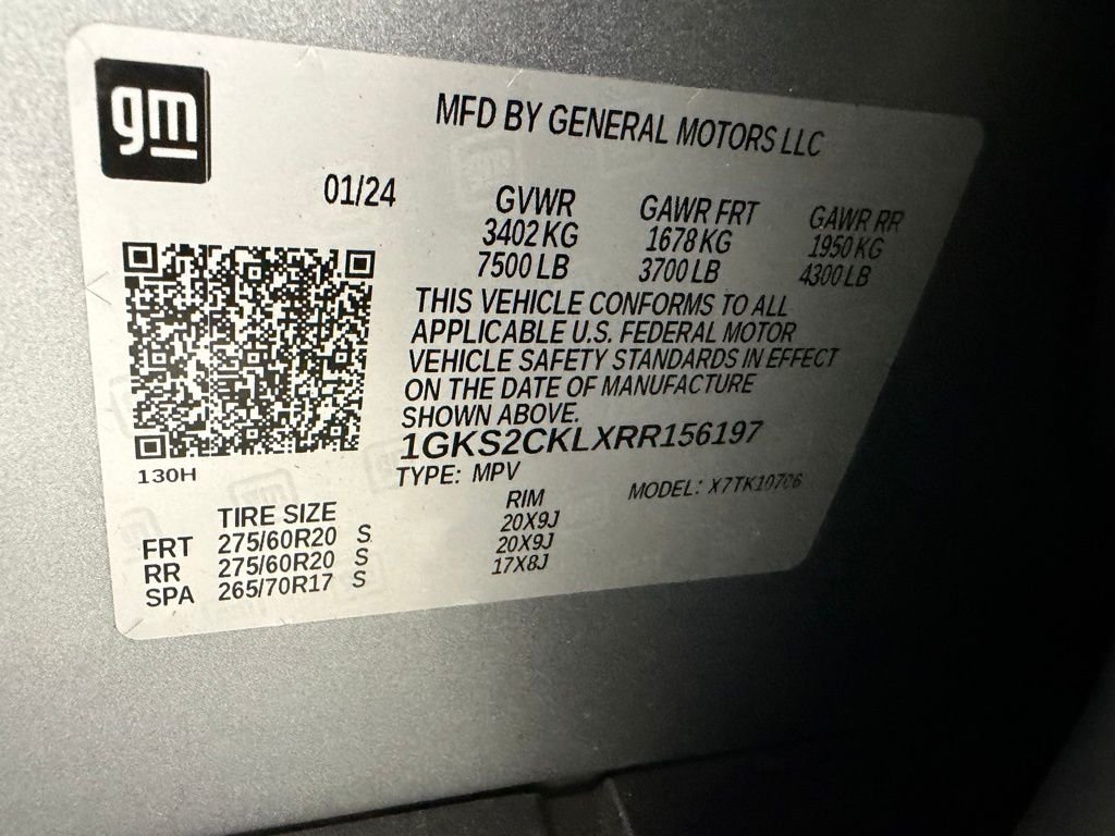 Used 2024 Sterling Metallic GMC AT4 image 36
