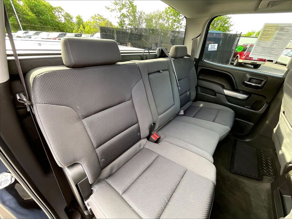 Used 2016 Black Chevrolet LT image 16