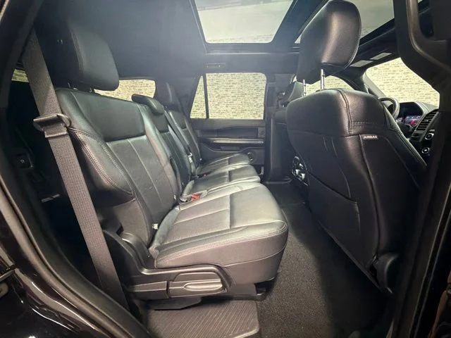 Used 2019 Agate Black Metallic Ford XLT image 14