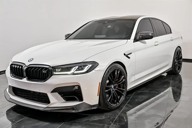 Used 2021 Alpine White BMW COMPETITION image 5