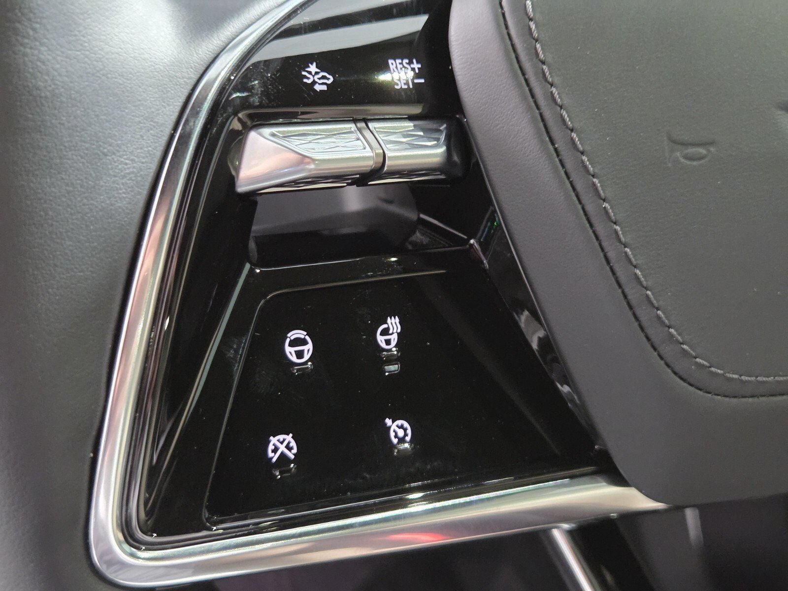 2026 Cadillac LYRIQ Signature Sport - Photo 21