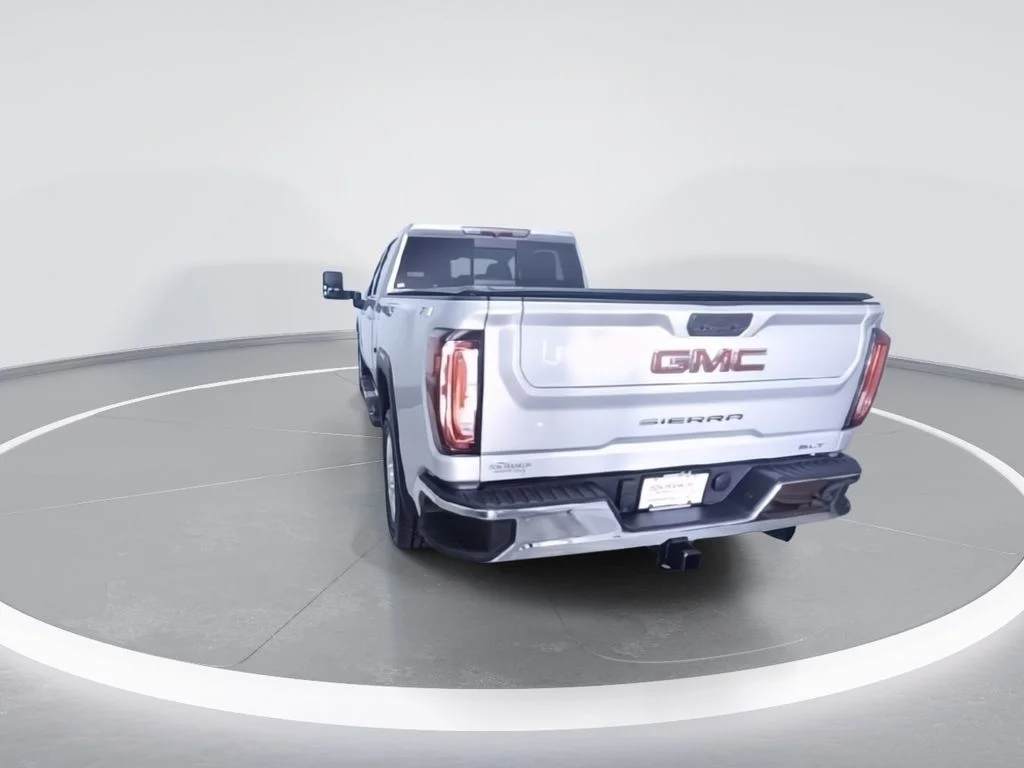 Used 2023 Silver GMC SLT image 8