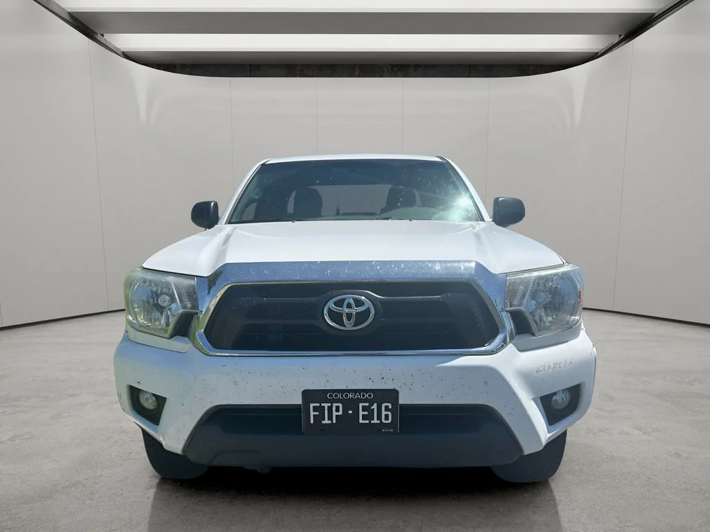 Used 2015 Super White Toyota Base V6 (A5) image 7