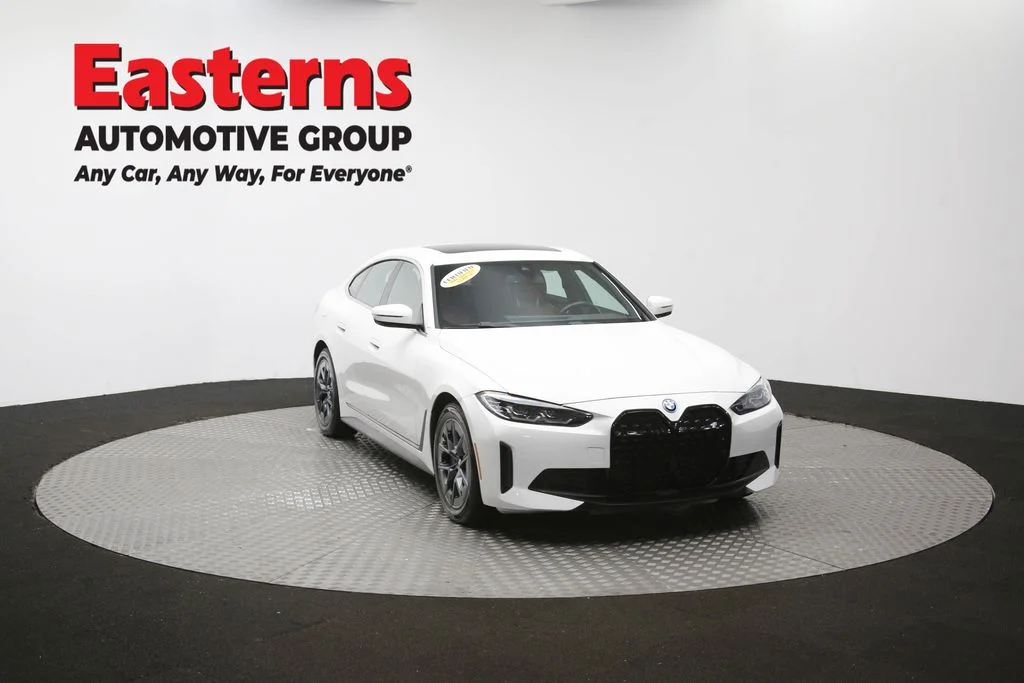 Used 2023 White BMW eDrive35 image 51