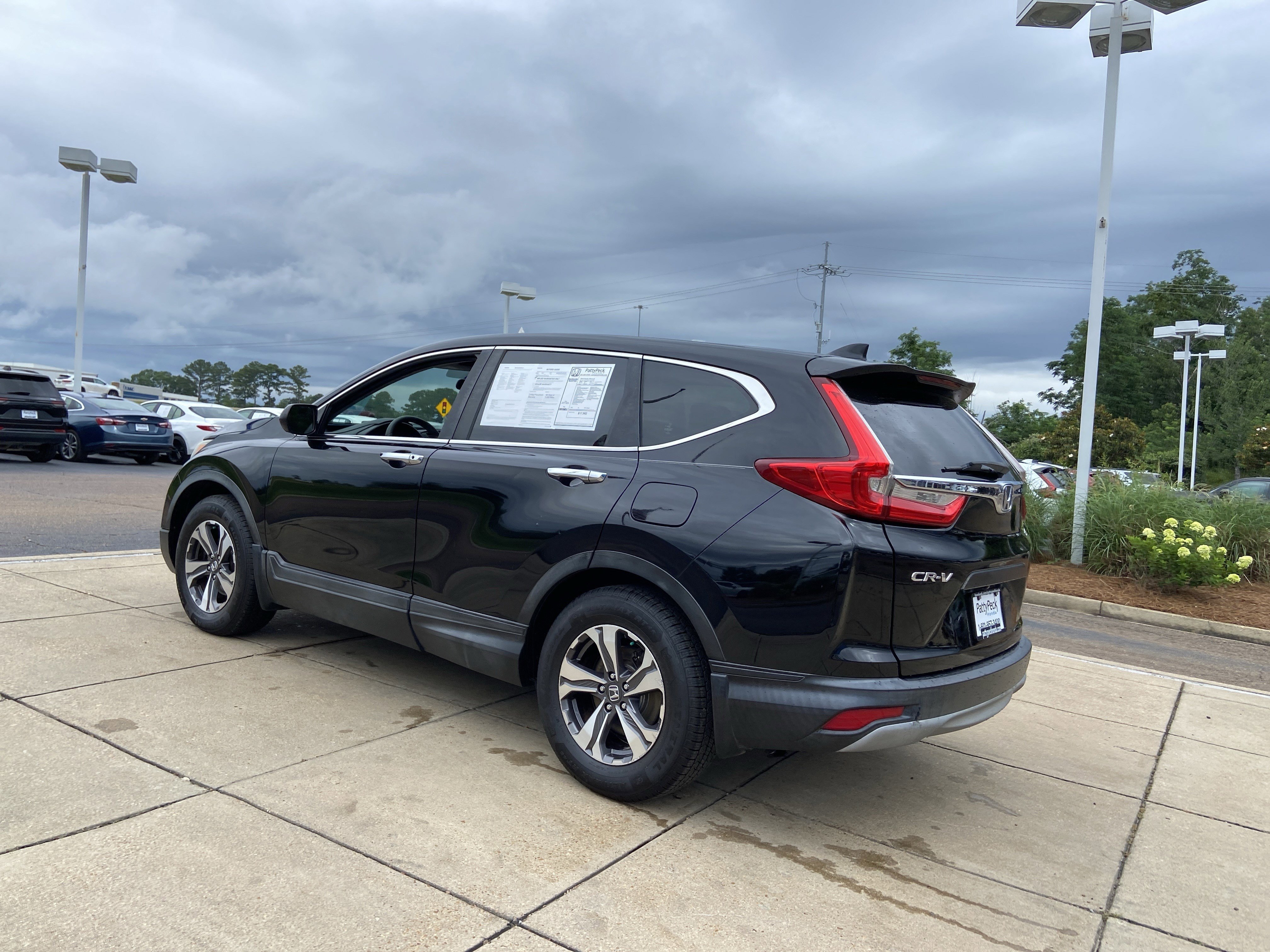 Used 2018 Crystal Black Pearl Honda LX image 11