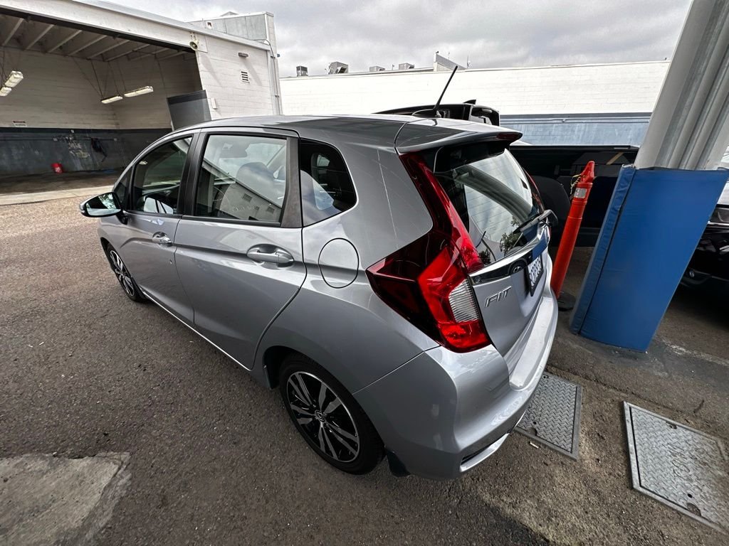 Used 2018 Lunar Silver Metallic Honda EX image 22