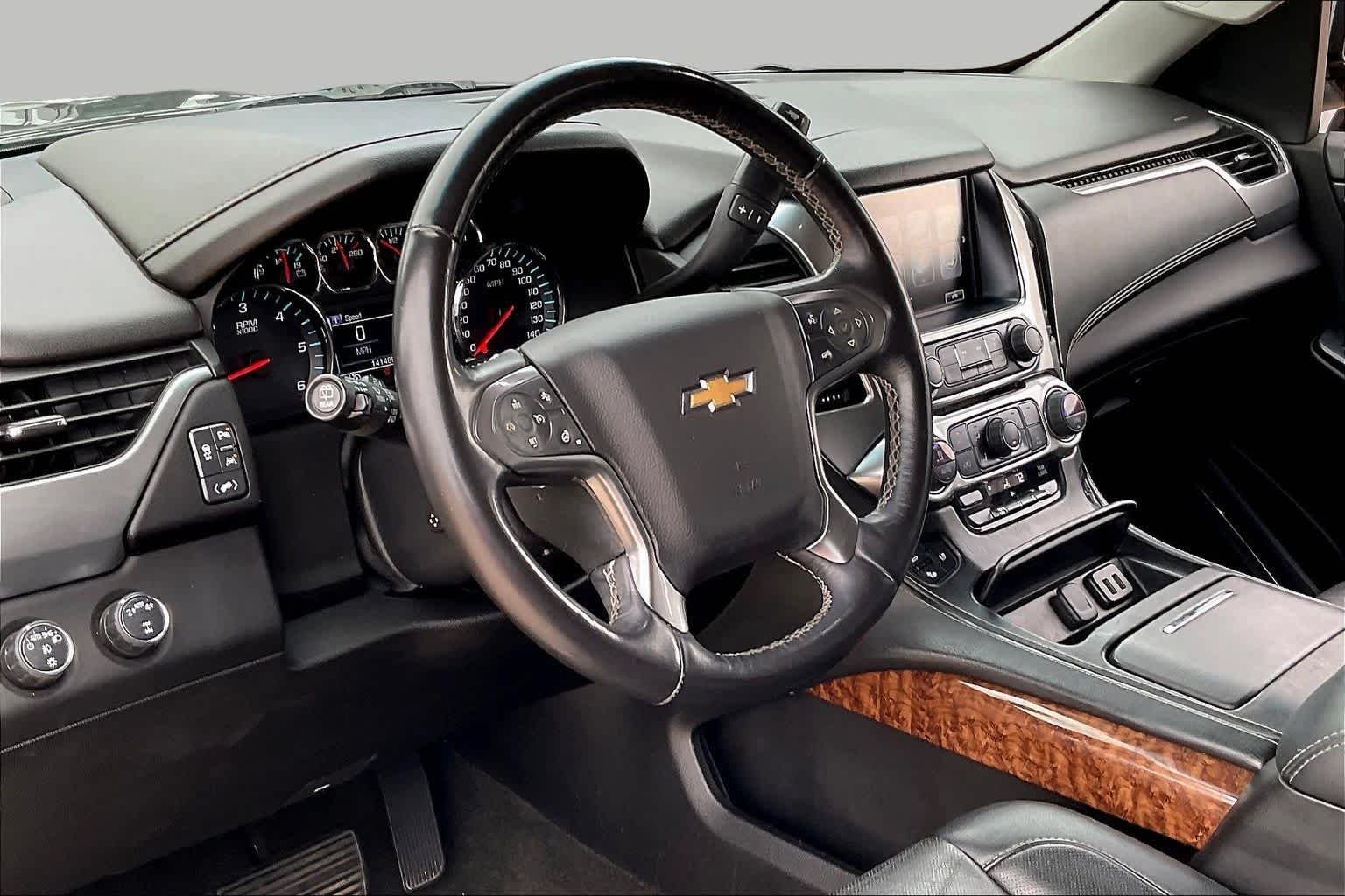 Used 2017 TUNGSTEN METALLIC Chevrolet Premier image 15