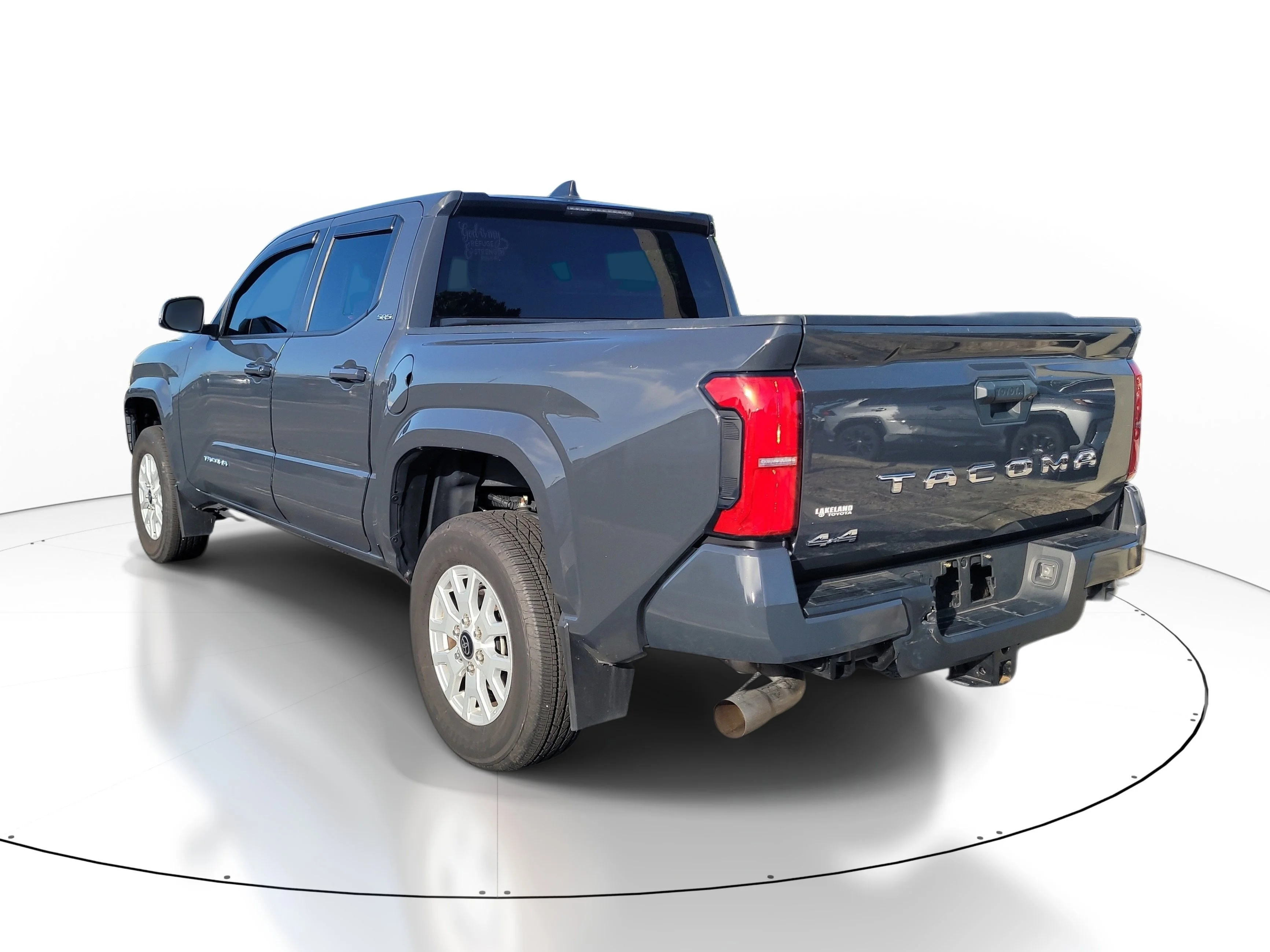 Used 2025  Toyota SR5 image 4