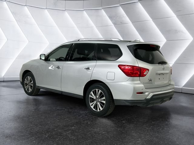 Used 2020 Silver Nissan SL image 6