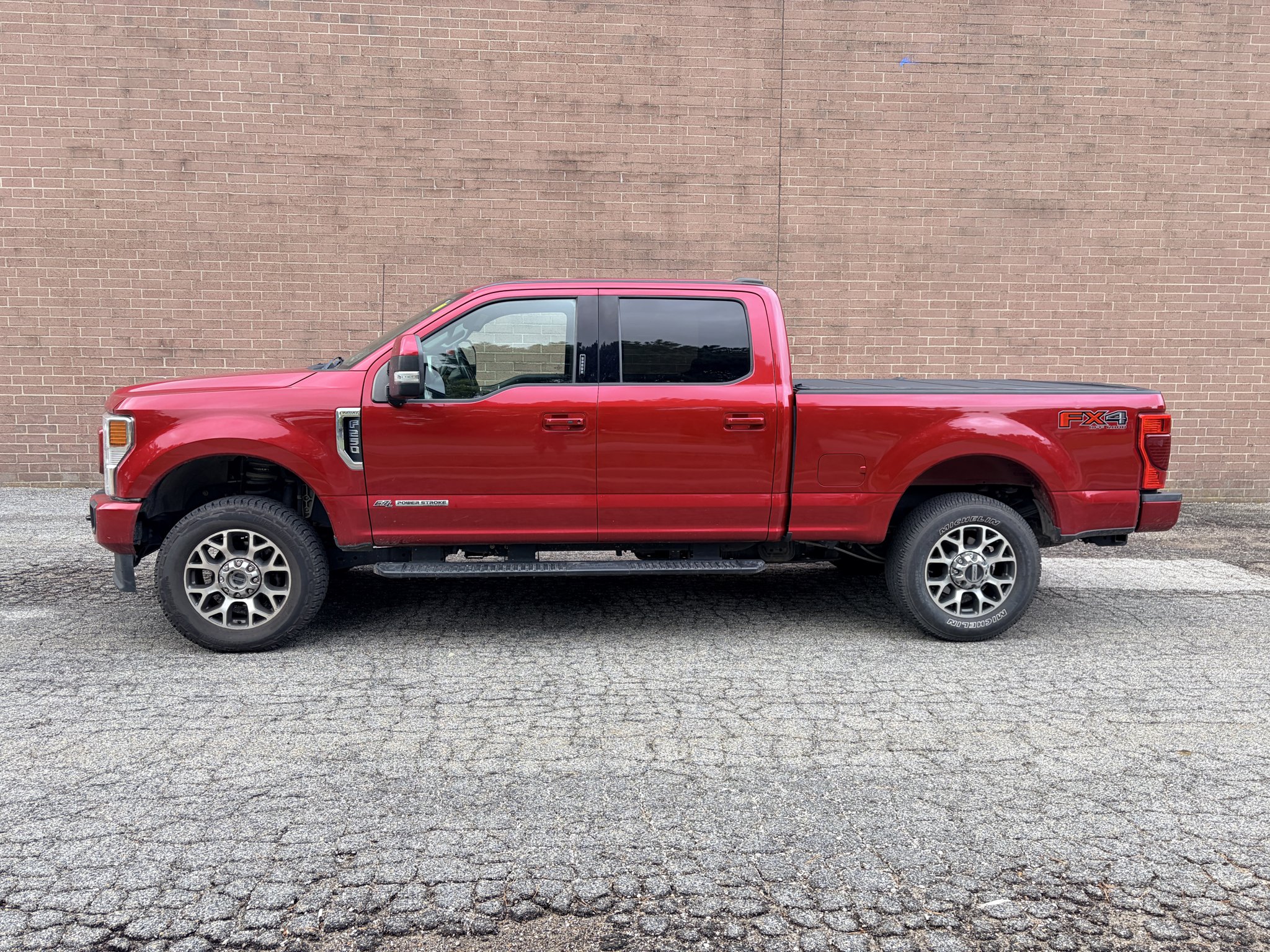 Used 2022 Rapid Red Metallic Tinted Clearcoat Ford LARIAT image 2