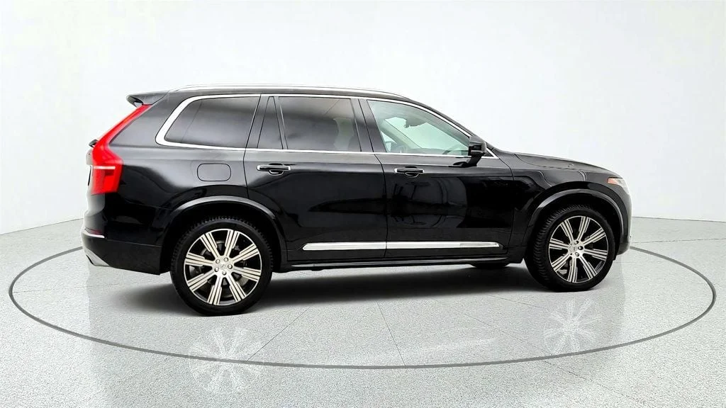 Used 2020 Onyx Black Metallic Volvo T6 AWD Inscription 6 Seater w/ Advanced Pkg image 4