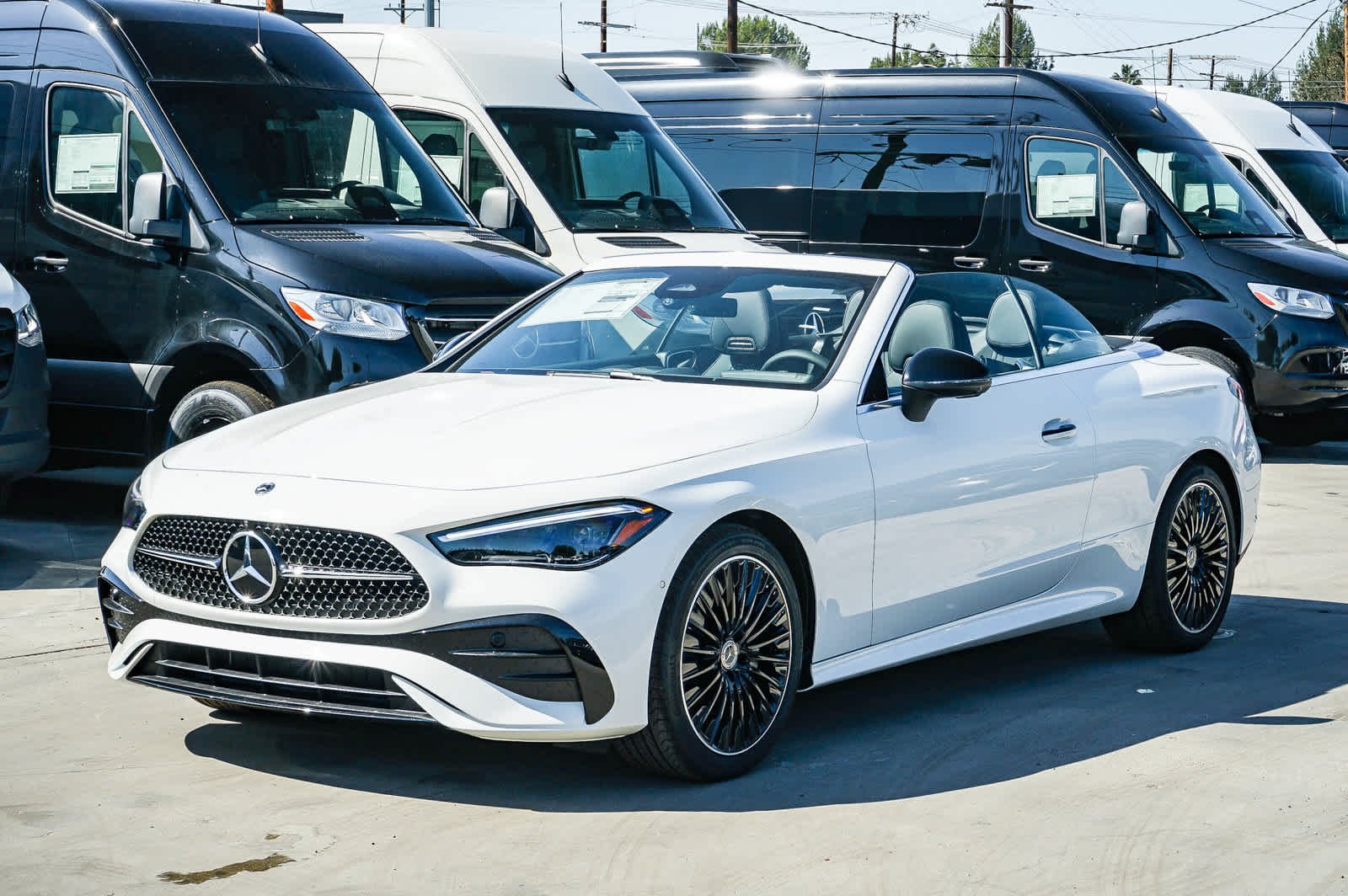 New 2027 Polar White Mercedes-Benz CLE 300 image 7