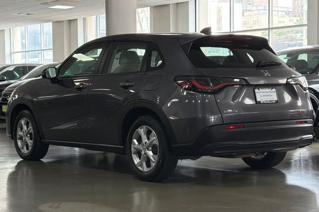 Certified Used 2025 Modern Steel Metallic Honda LX image 9